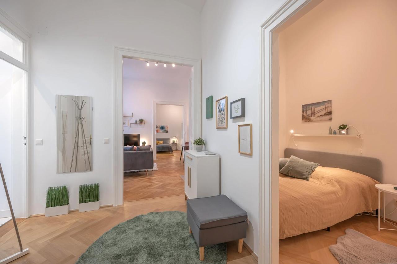 וינה Cosy City Center Apartment מראה חיצוני תמונה